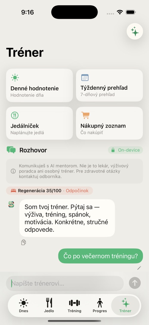 Konverzácia s mentorom — vpravo hore odznak „On-device” so zámkom (odpoveď beží na zariadení).